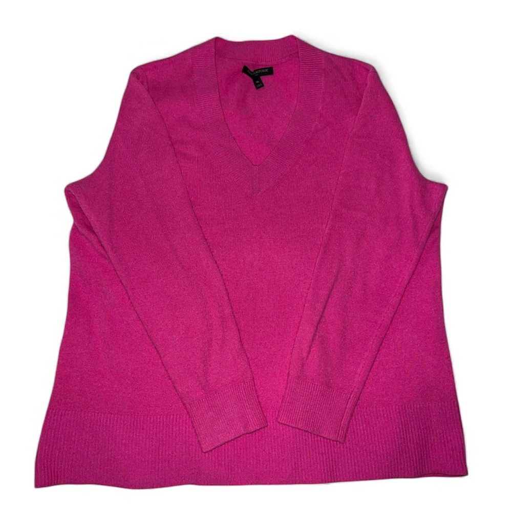 Banana Republic V-Neck Sweater in Vibrant Pink